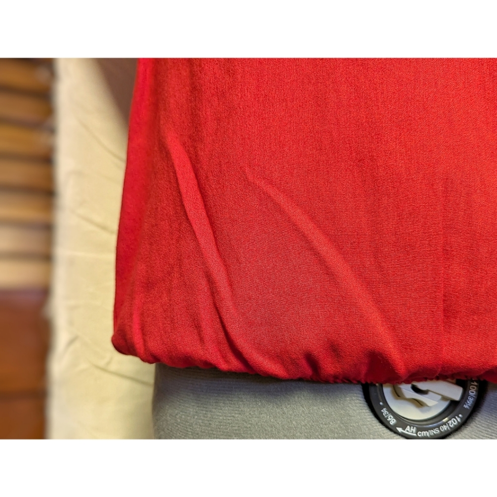Red work blouse - Picture 3 of 3